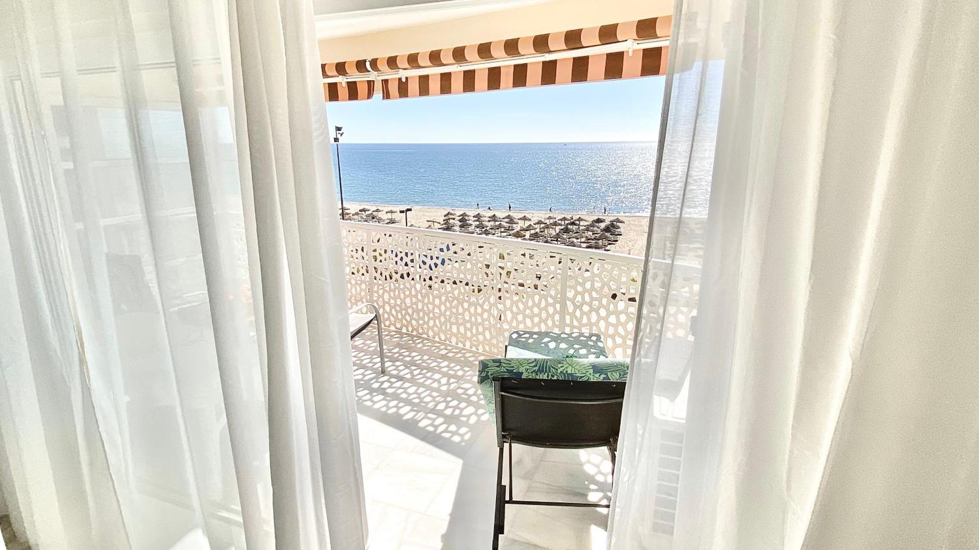 Beach Apartment 3D - פואנגירולה מראה חיצוני תמונה